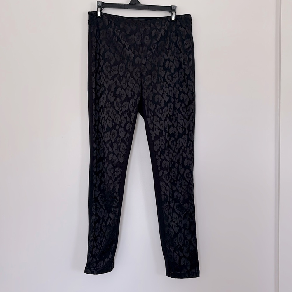 WHBM The Skinny Ankle Stretch Pants High Rise Black Leopard Print
